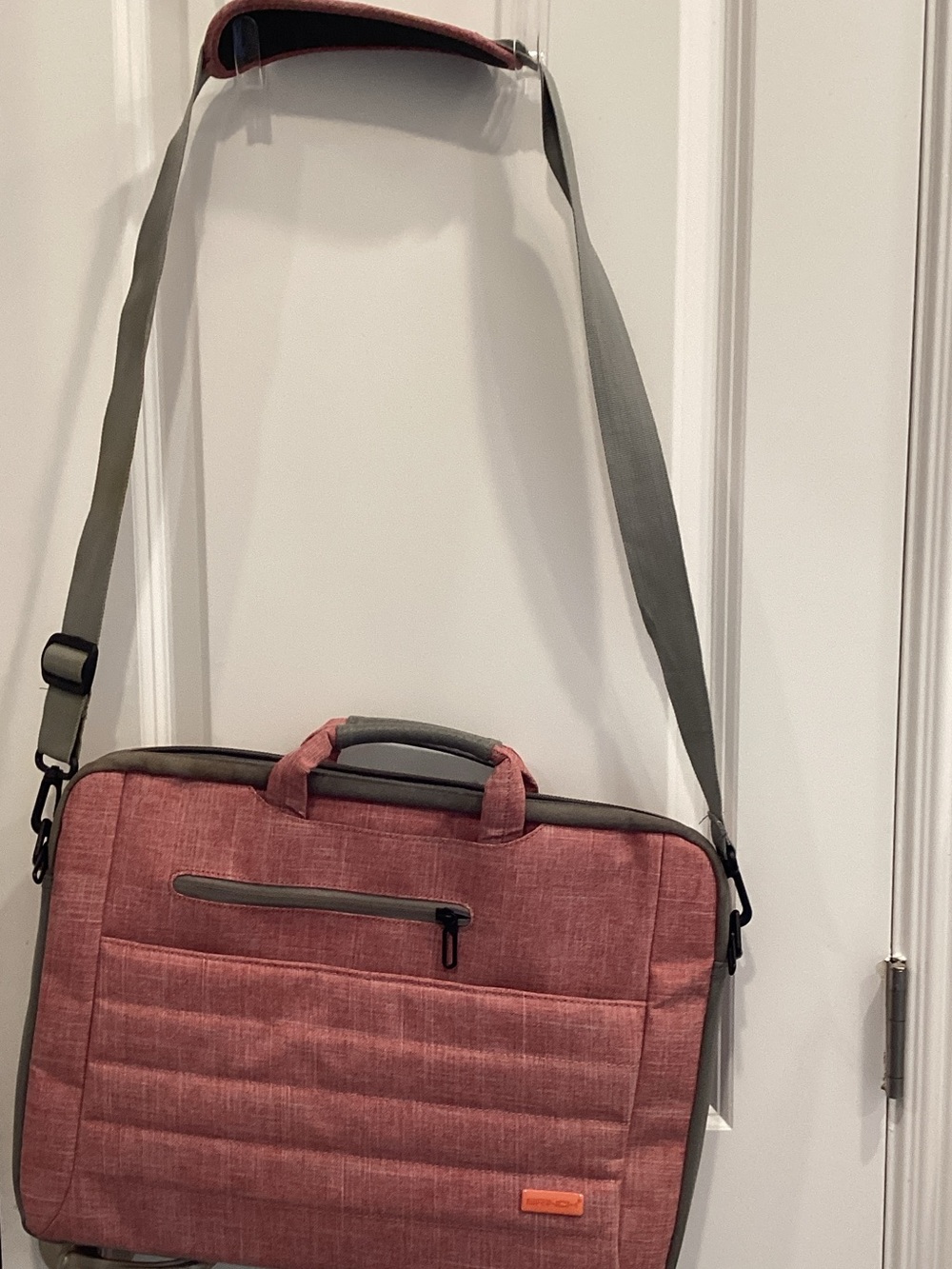 Men's Rose Laptop Messenger Bag with Adjustable Gray Strap